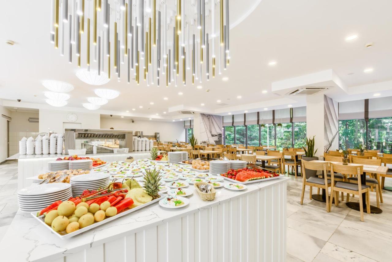 Centrum Zdrowia I Wypoczynku Ikar Kolobrzeg Exterior photo