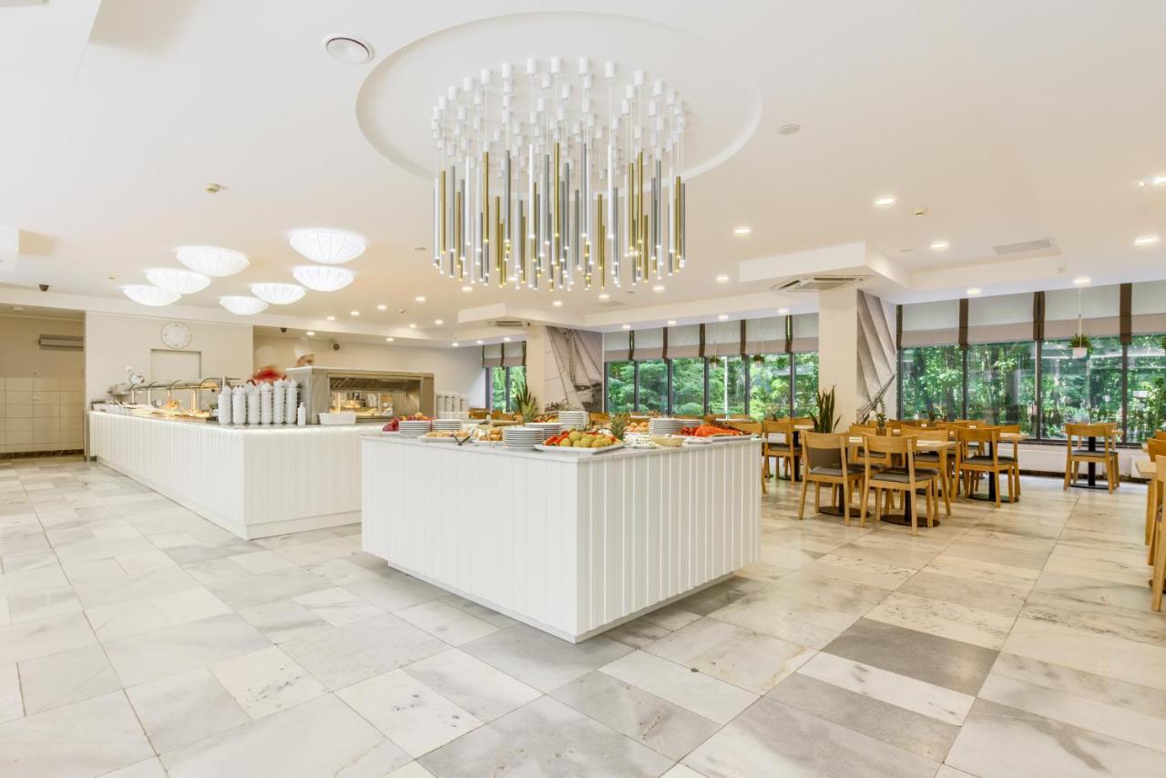 Centrum Zdrowia I Wypoczynku Ikar Kolobrzeg Exterior photo