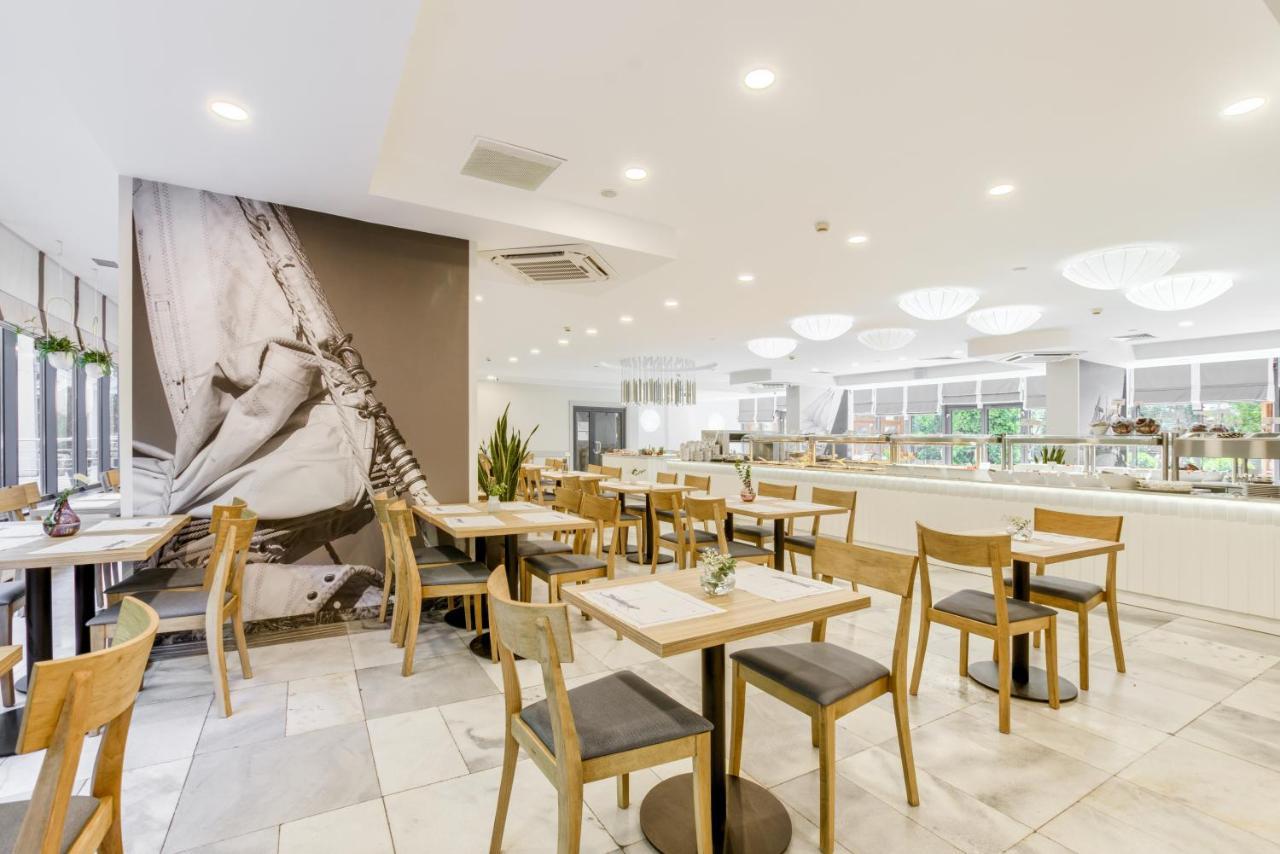 Centrum Zdrowia I Wypoczynku Ikar Kolobrzeg Exterior photo